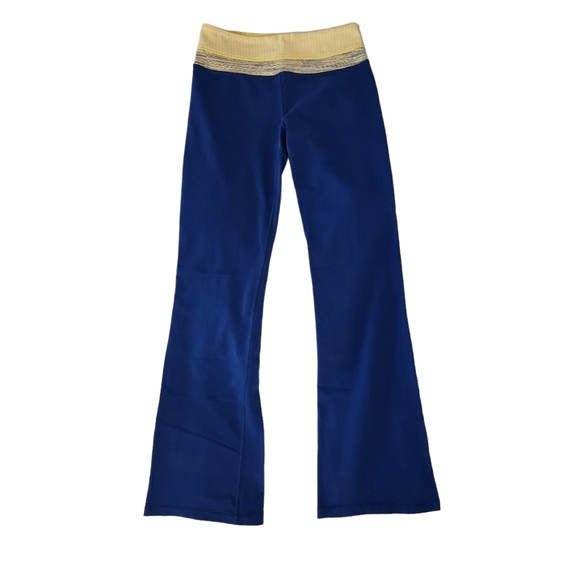 Lululemon Flare Leggings - Blue, Yellow, White - Picture 3 of 8